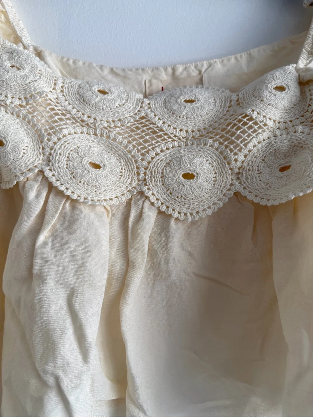 Anthropologie Women's Cream Lace Babydoll Crop Top Size Small 8533